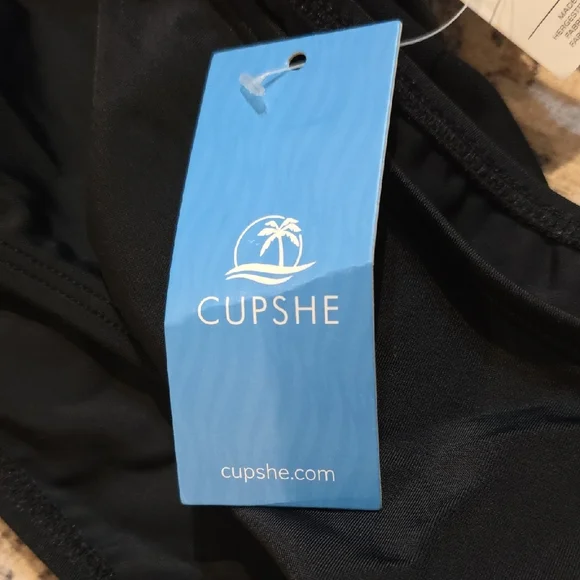 Cupshe Elegant Black One-Piece Swimsuit - Picture 3 of 5